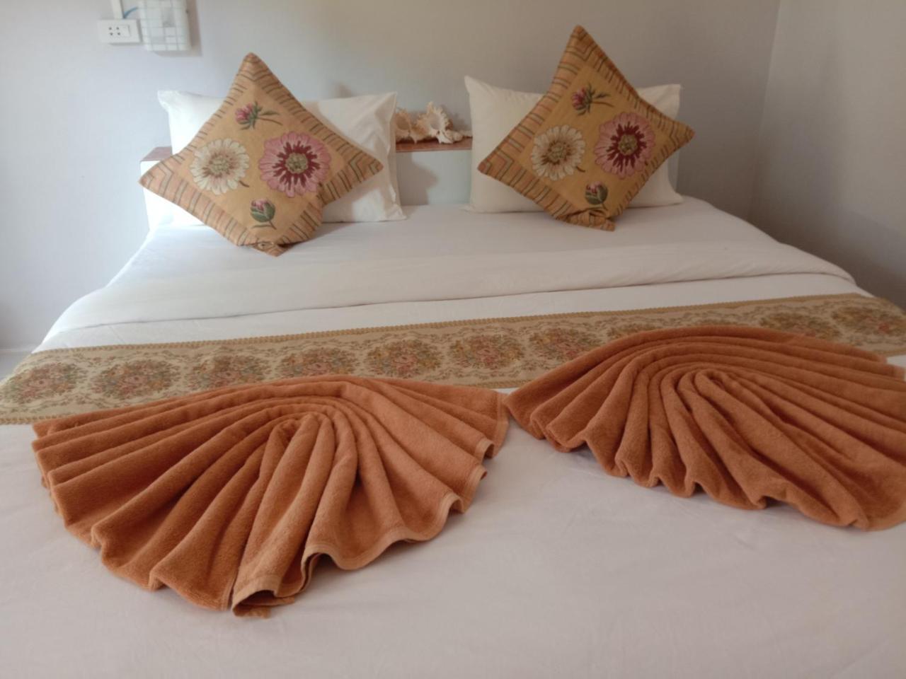 Mada Lanta Mai Keaw Hotel เกาะลันตา ภายนอก รูปภาพ